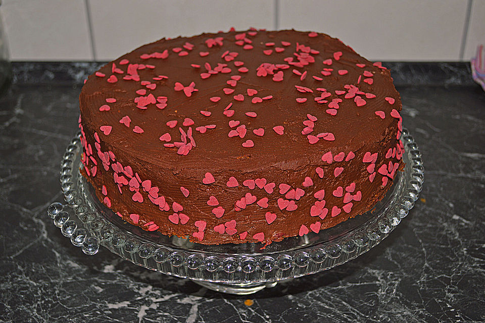 Leckere Kirschtorte mit Zartbitterganache