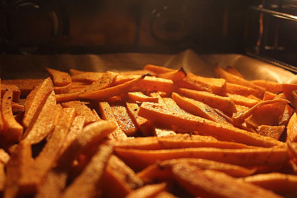 Gebackene Süßkartoffelpommes