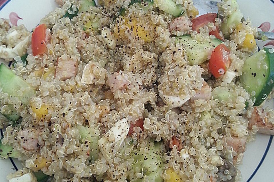 Quinoa-Salat mit Flusskrebsen