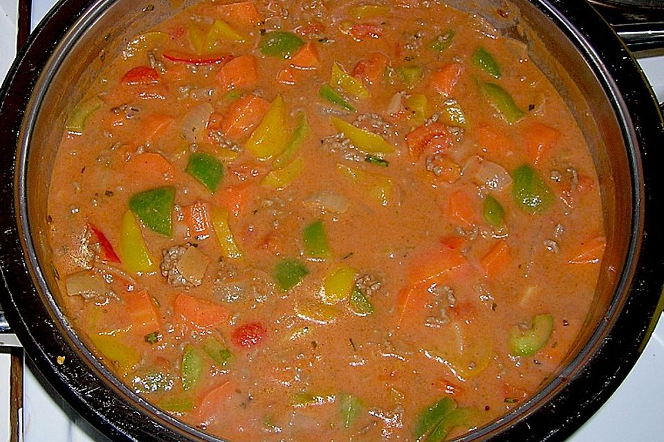 Paprikagemüse mit Rinderhackfleisch