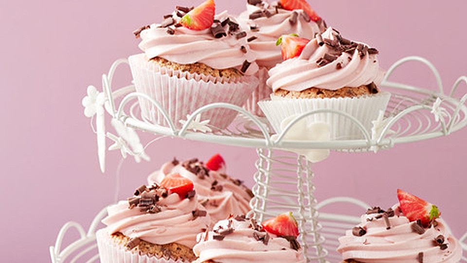 Erdbeer-Schoko-Nuss Cupcake von Christina1208