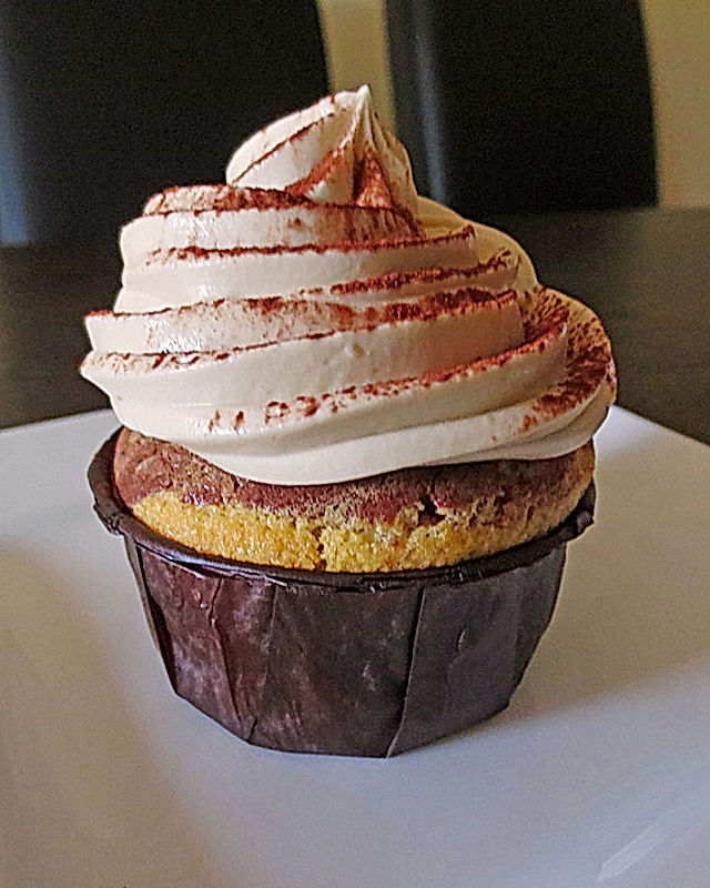Tiramisu-Cupcakes mit Amaretto