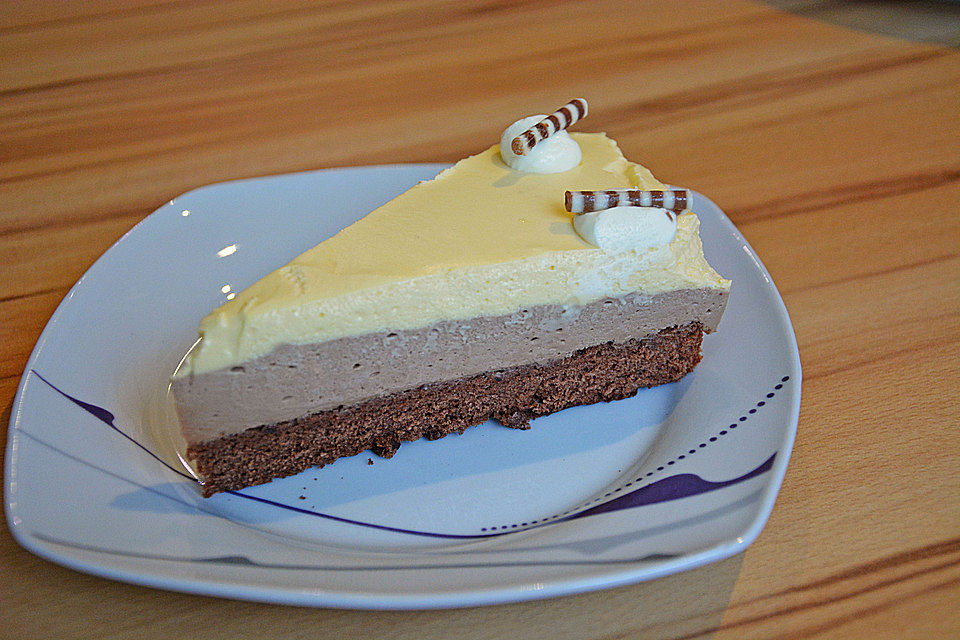 Schokomousse-Eierlikörtorte