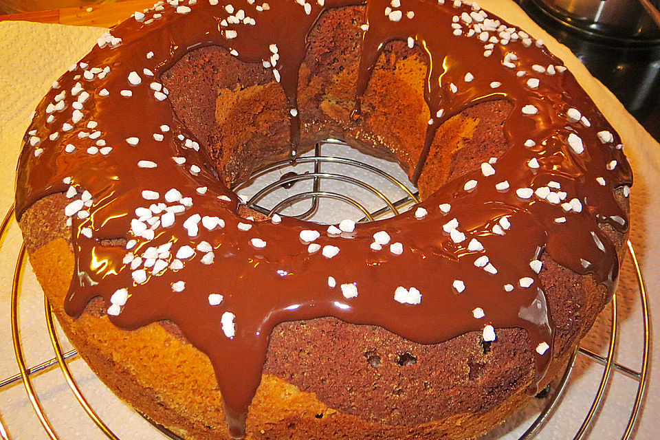 Amaretto-Marmorkuchen