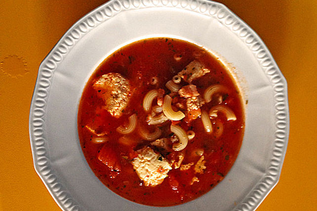 Tomatensuppe mit Eierstich und Nudeln von Schabrah| Chefkoch
