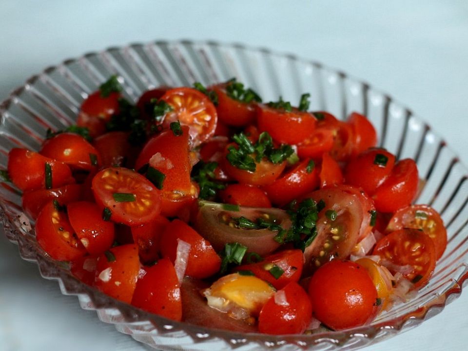 Tomatensalat mit Limetten-Vinaigrette von Koelkast| Chefkoch