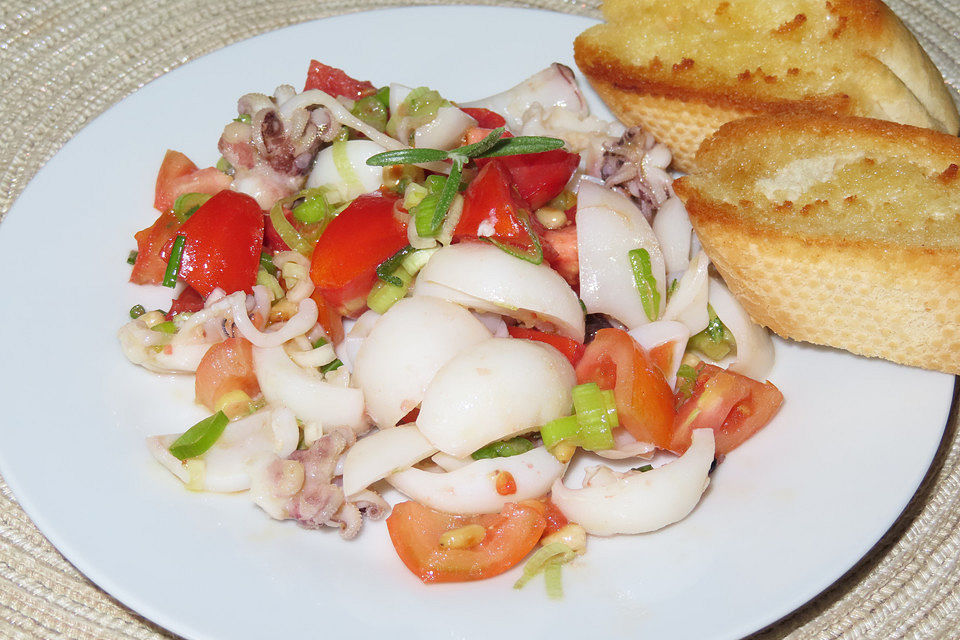 Sommerlicher Tintenfischsalat