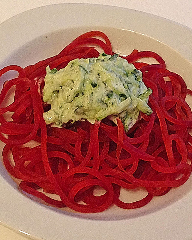 krümeltigers Rote Bete-Spaghetti