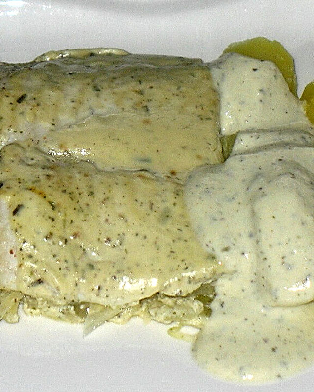 Fischfilet in Frischkäse-Kräutersauce