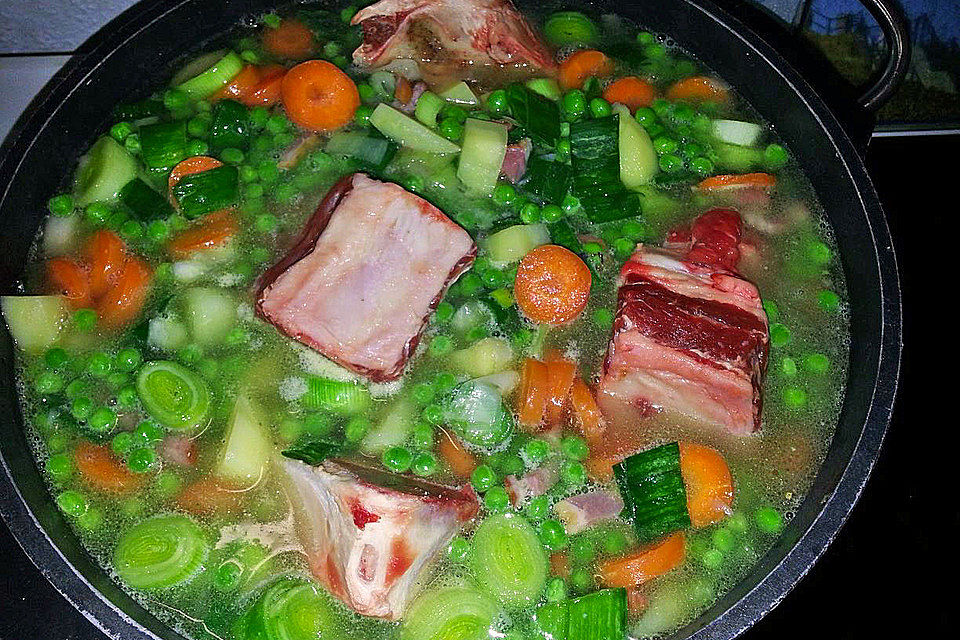 Erbsensuppe à la Bianca - mit oder ohne Krabben