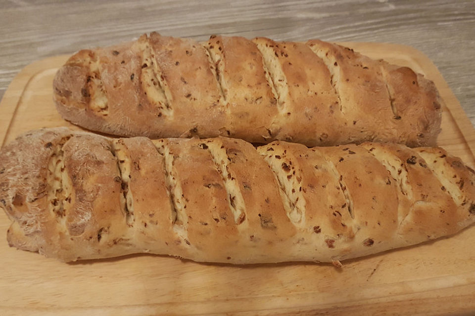 Schnelles Baguette mit Röstzwiebeln