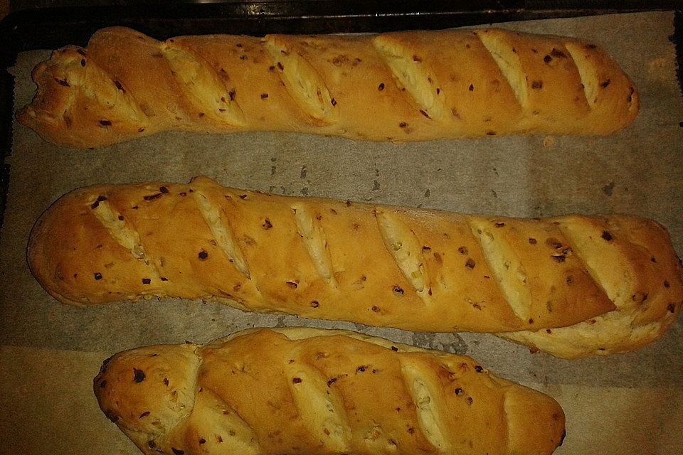 Schnelles Baguette mit Röstzwiebeln