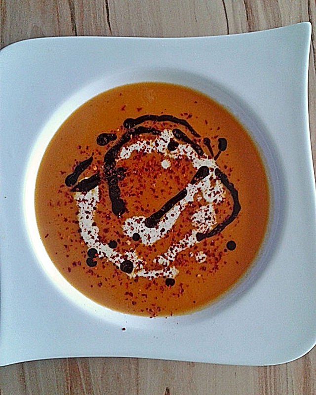 Bataten-Chilisuppe mit Kernöl