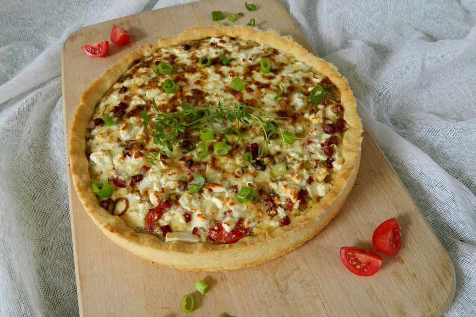 Tomaten-Feta-Quiche