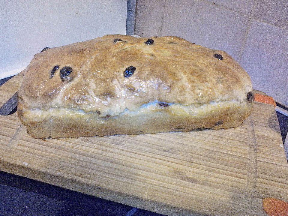 Rosinenbrot von LizLarooth| Chefkoch Rosinenbrot von LizLarooth| Chefkoch