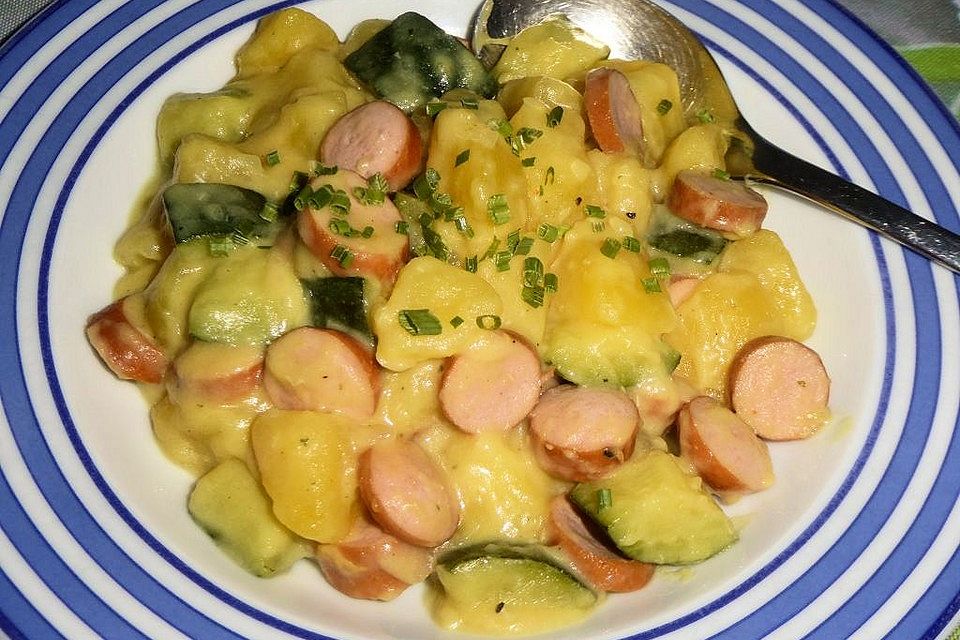 Zucchiniragout mit Würstchen à la Anne