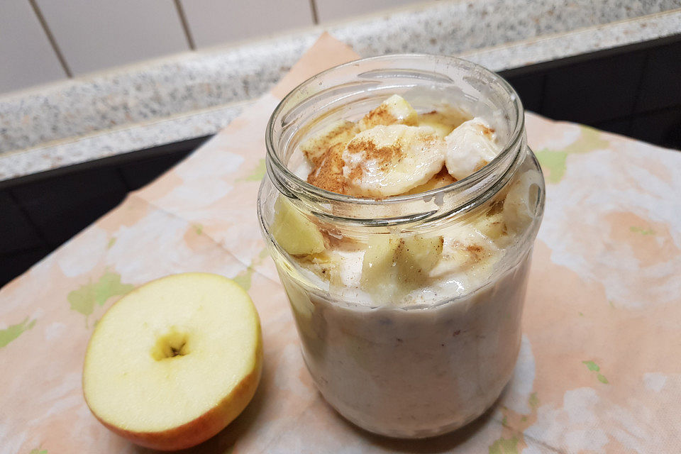 Banane-Apfel-Overnight-Oats