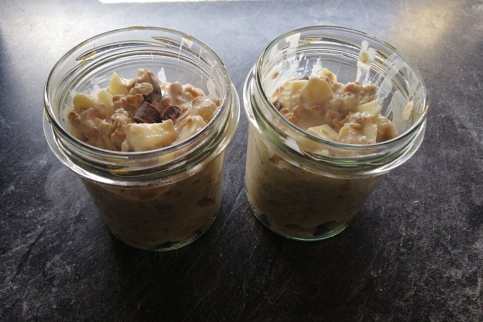 Banane-Apfel-Overnight-Oats