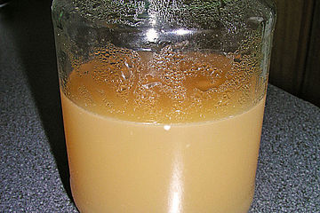 Zwiebelsaft-Honig-Sirup