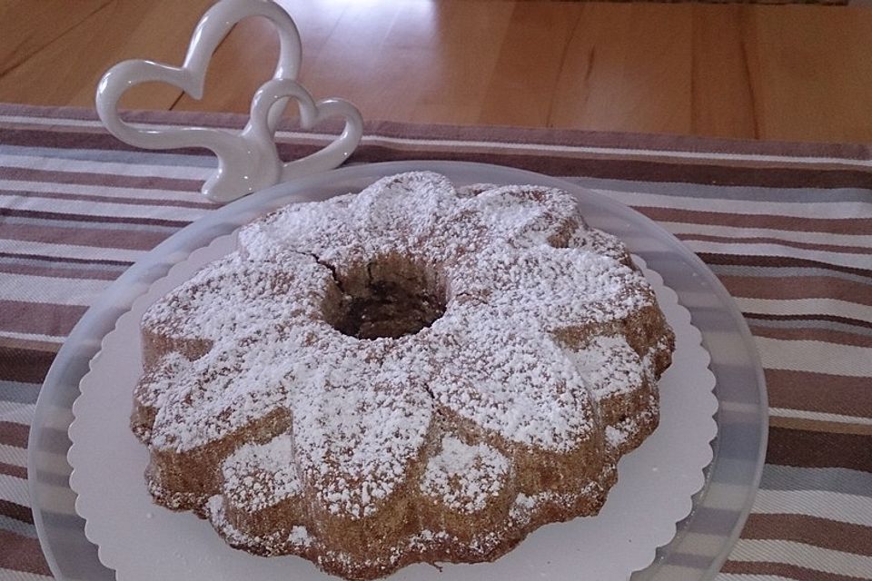 Veganer Bananen-Haferflocken-Kuchen