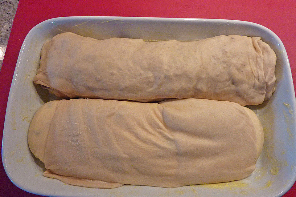 Millirahmstrudel und Apfelstrudel