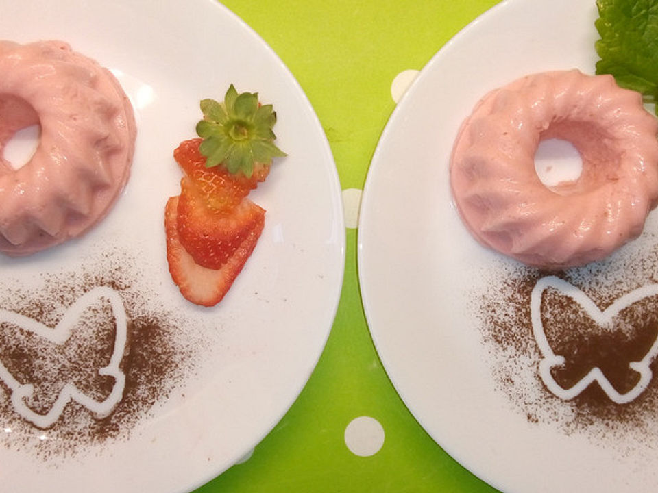Erdbeer-Joghurtdessert mit frischen Erdbeeren von pegasus61| Chefkoch