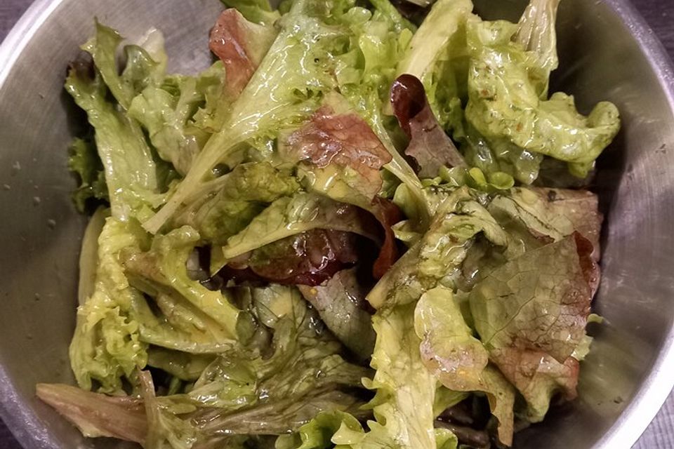 Schnelles Salatdressing