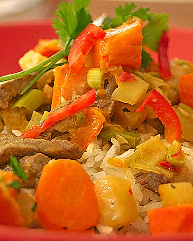 Thaicurry mit Kürbis und Rindfleisch