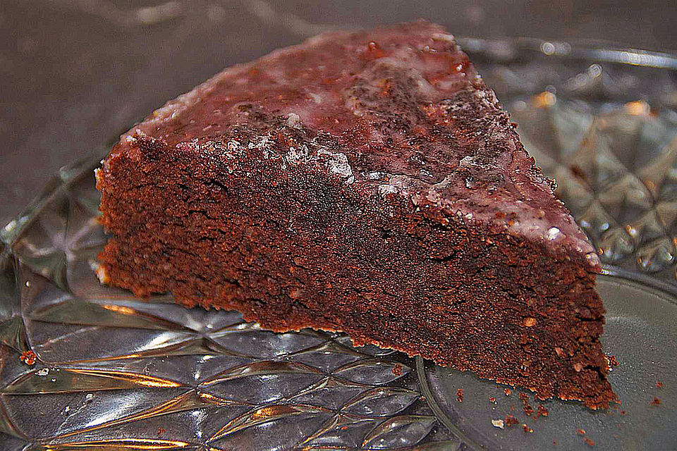 Rote Bete-Nuss-Schokokuchen