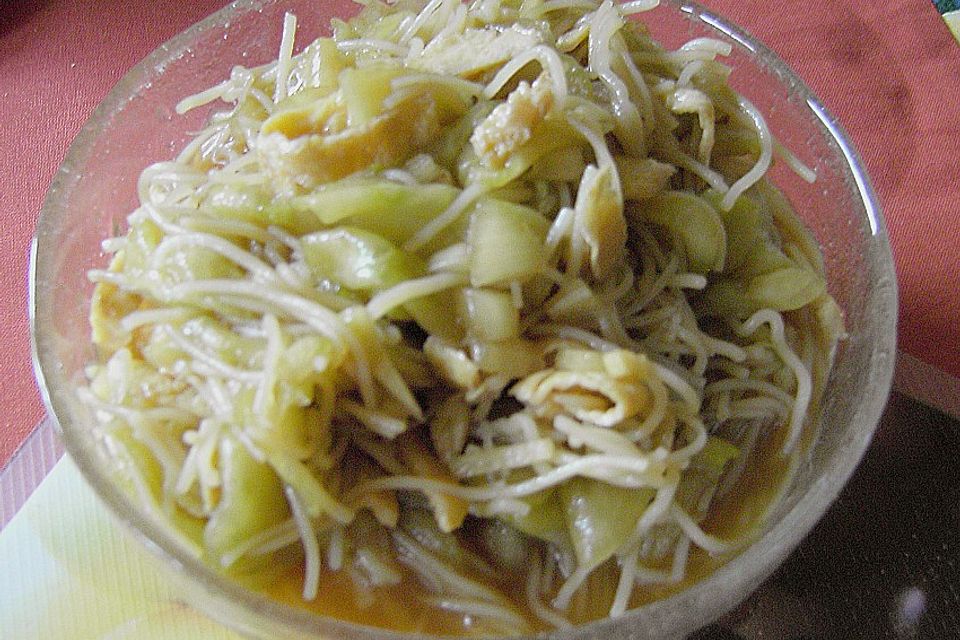 Chinesischer Gurkensalat