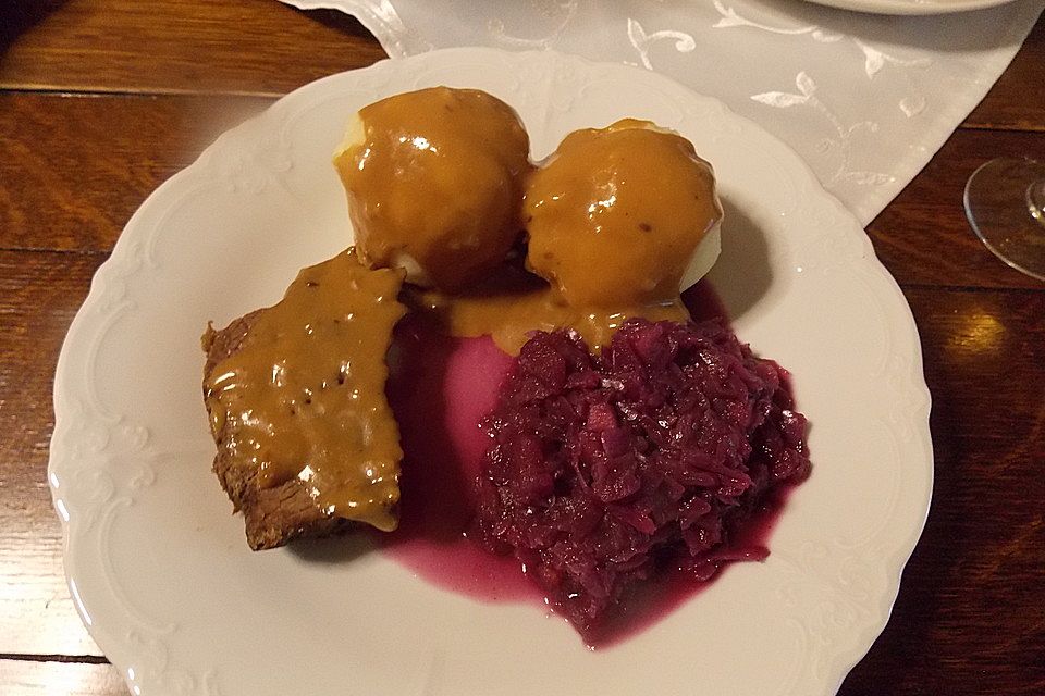 Rinderbraten in dunkler Biersauce