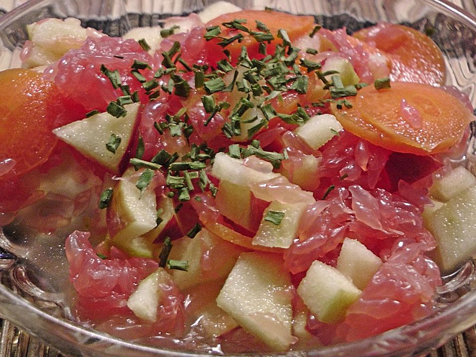Grapefruit-Möhren-Salat mit Ingwer von herdecke| Chefkoch