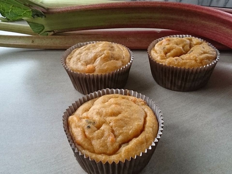 Rhabarber-Süßkartoffel-Muffins von IngridVo| Chefkoch