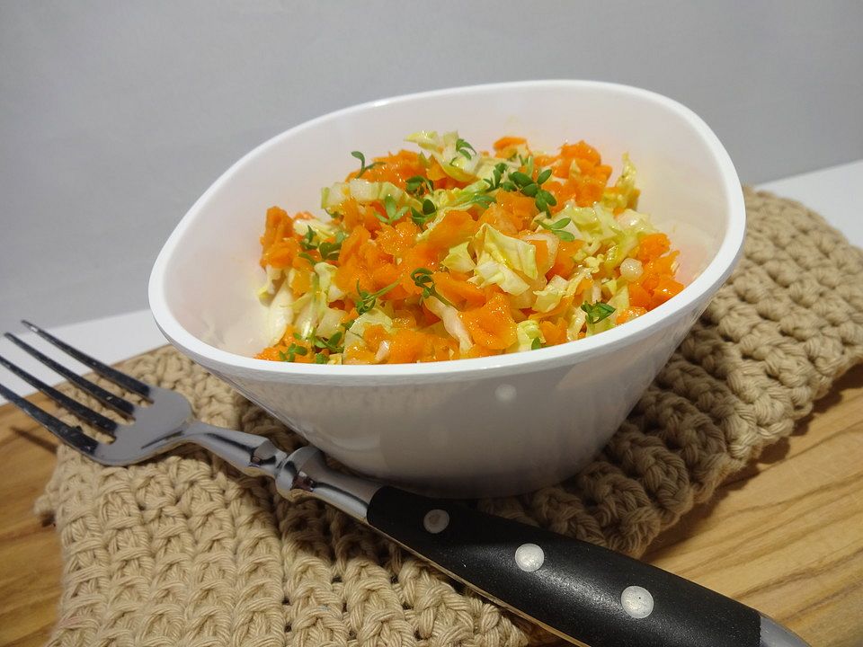 Chinakohl-Karotten Salat von lala007lila| Chefkoch