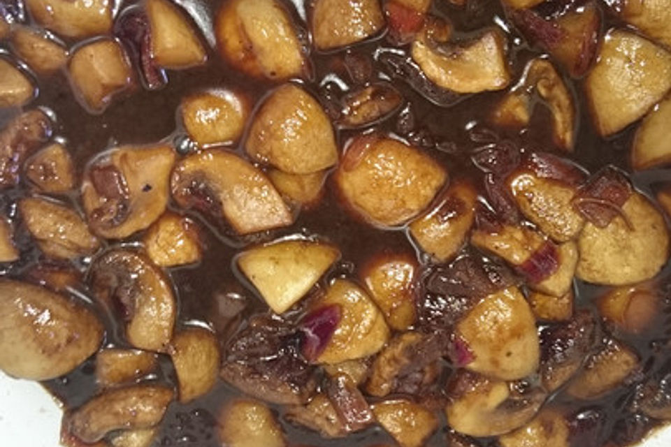 Champignons in Balsamico