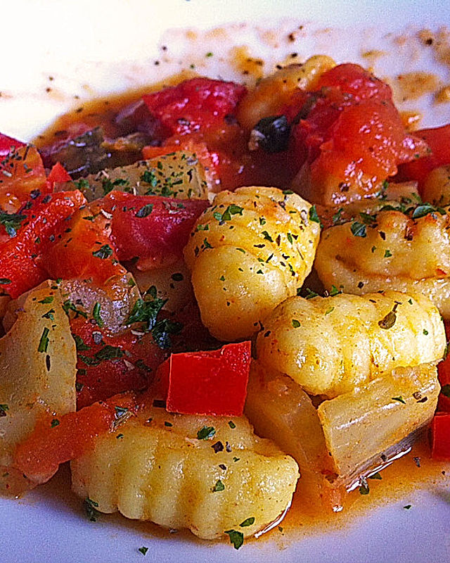 Gnocchi mit Tomaten-Fenchel-Gemüse