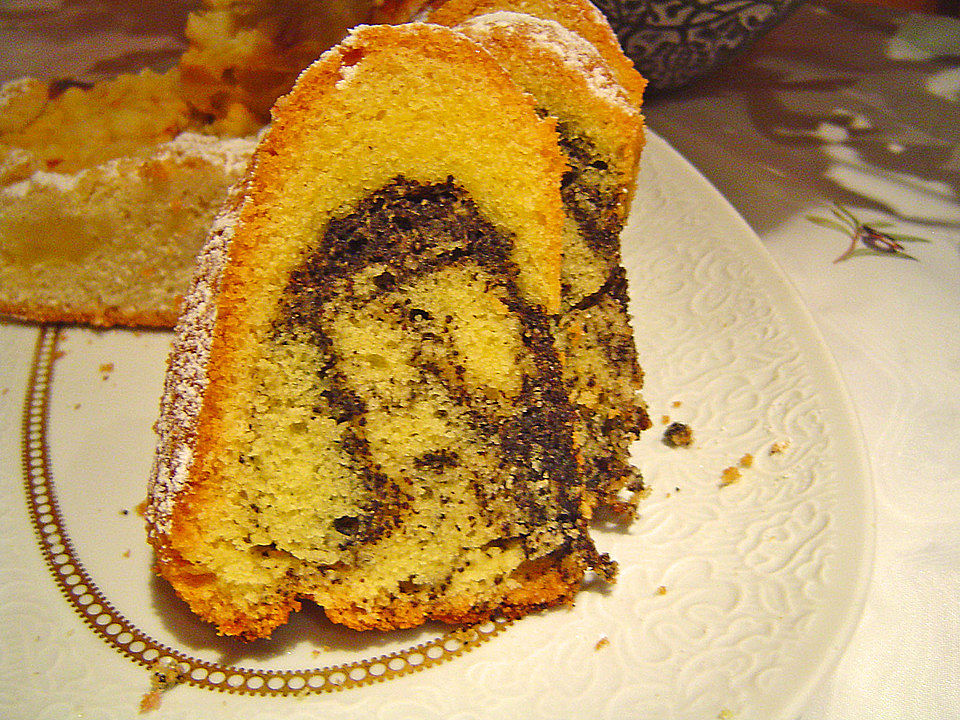 Napfkuchen mit Eierlikör-Mohnwirbel von sweet-maja | Chefkoch