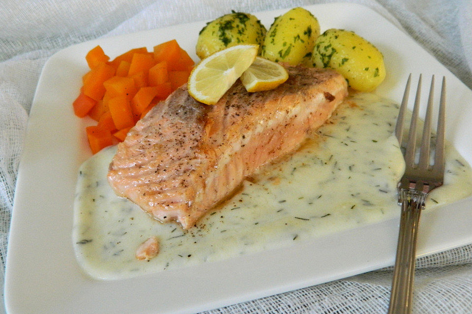 Lachs mit Zitronen-Dill Soße und Petersilienkartöffelchen