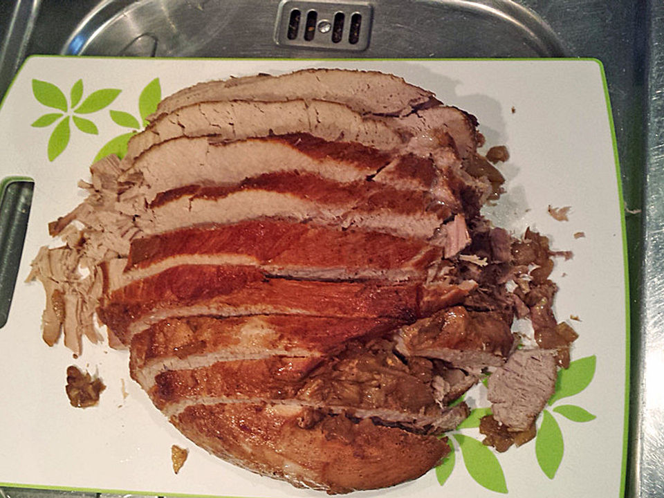 Schweinbraten mit Äpfeln - Roast Pork with Apples - aus dem Slowcooker ...