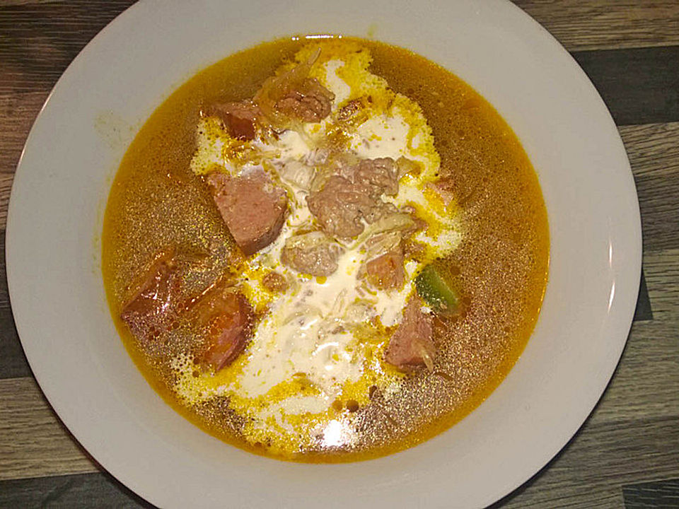 Sauerkrautsuppe mit Hackfleisch und Mettenden von Olida| Chefkoch