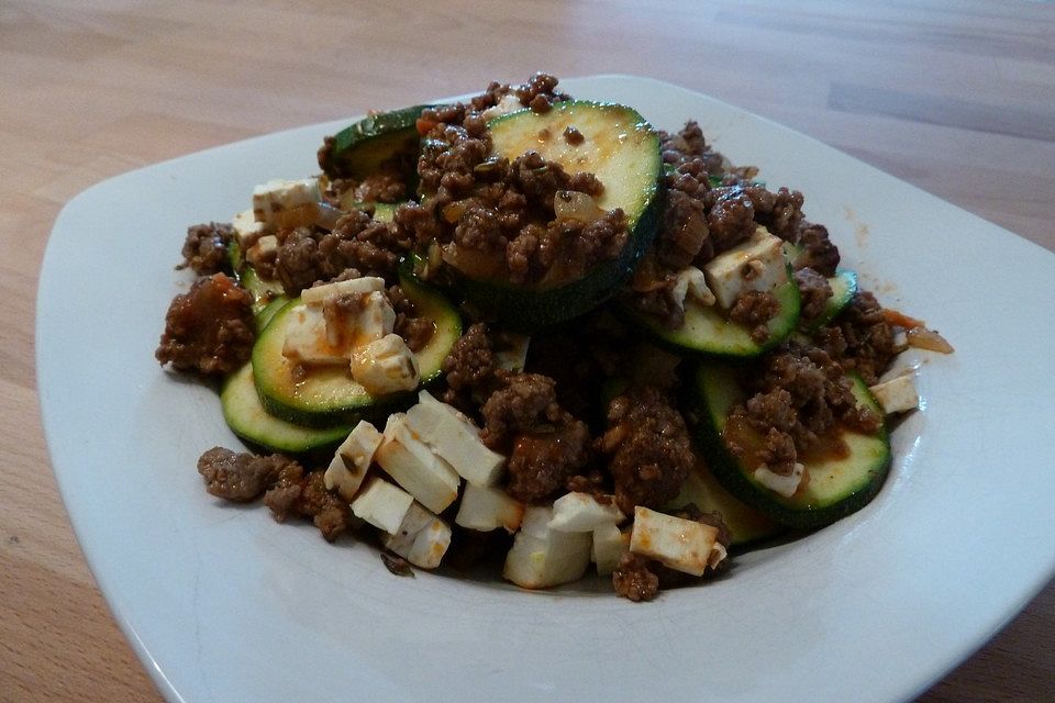 Griechischer Zucchini-Auflauf mit Feta