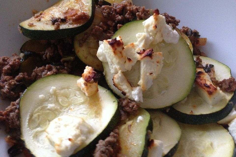 Griechischer Zucchini-Auflauf mit Feta