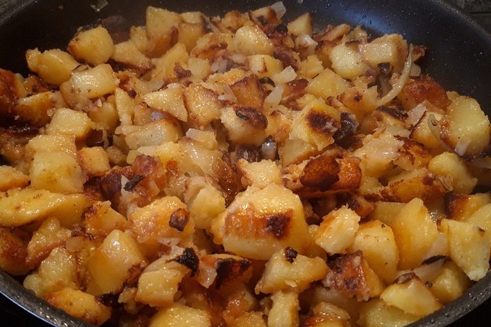 Bratkartoffeln - innen weich, außen sehr knusprig