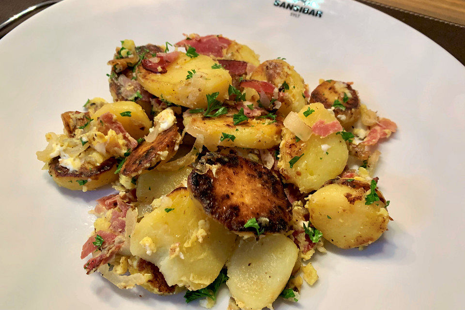 Bratkartoffeln - innen weich, außen sehr knusprig