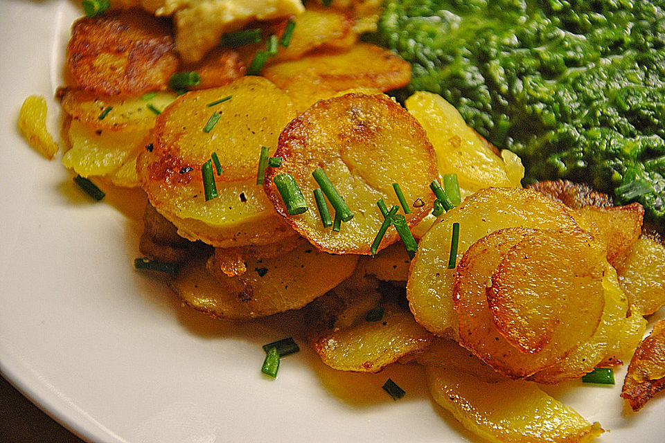 Bratkartoffeln - innen weich, außen sehr knusprig