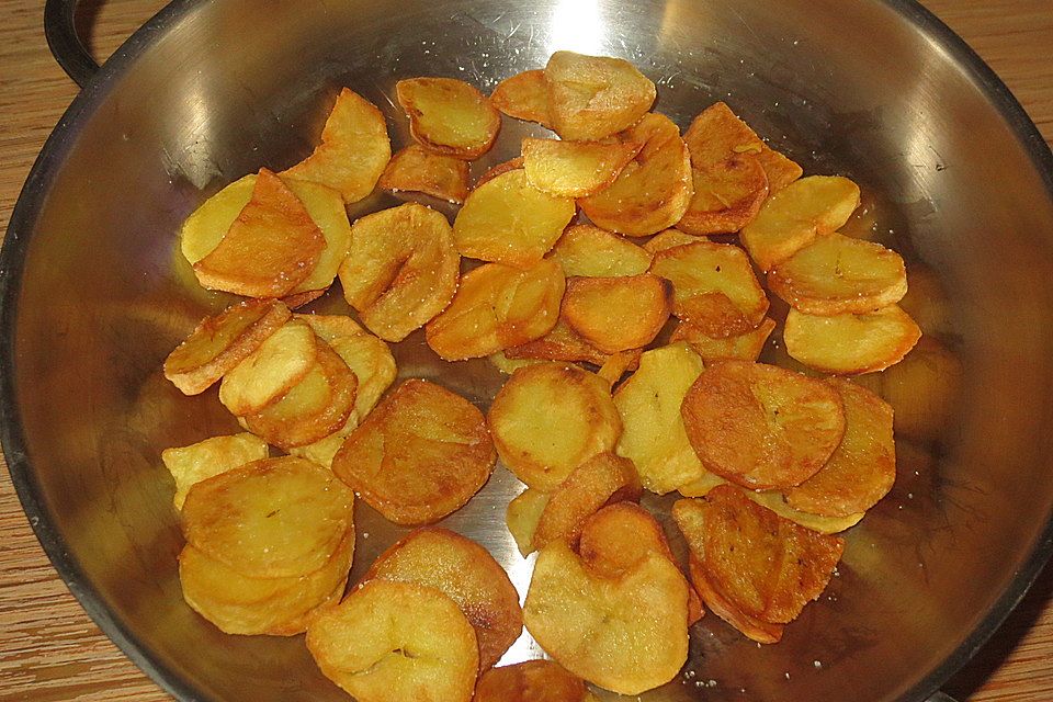 Bratkartoffeln - innen weich, außen sehr knusprig