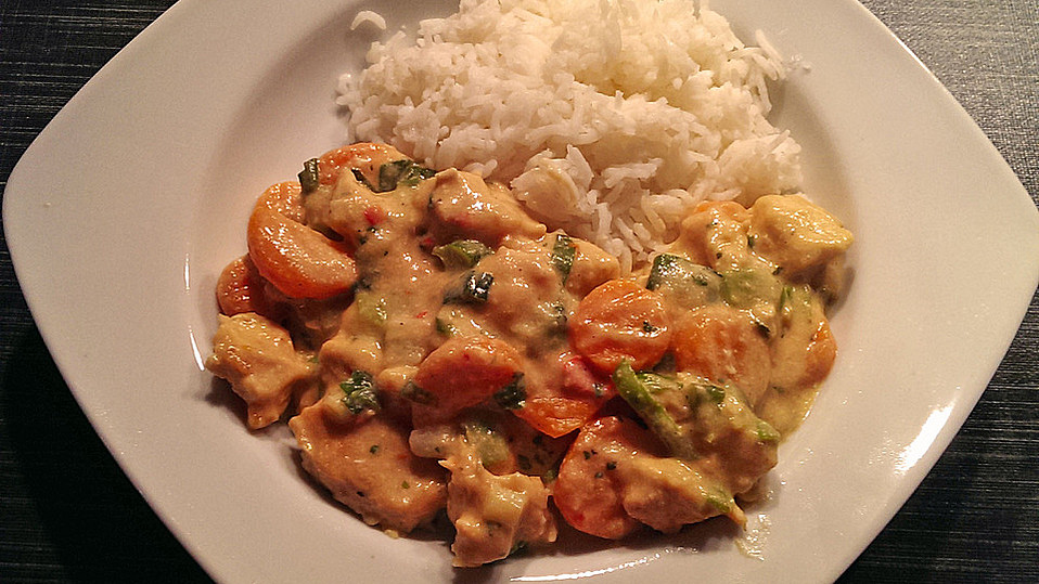 Huhn in Erdnusssoße von Stefanie_Friese