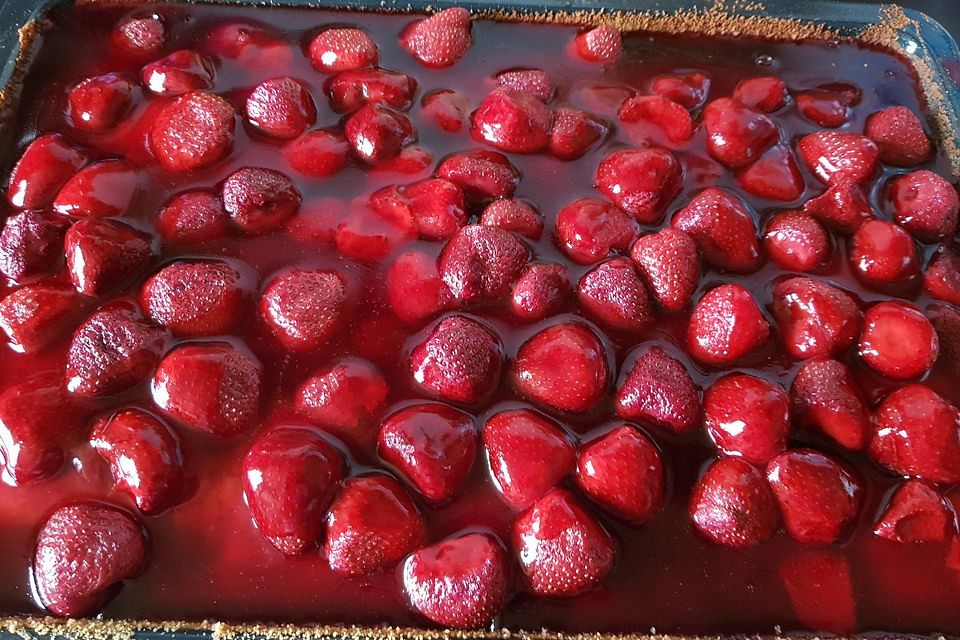 Joghurt-Grießkuchen mit Heidelbeeren