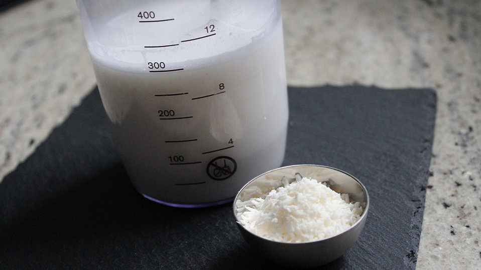 Kokosmilch selbst gemacht aus Kokosraspeln von MissShrek