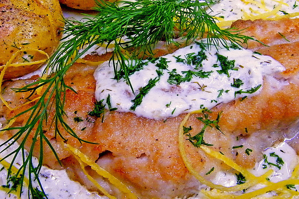 Rotbarschfilet mit Zitronen-Dill-Sauce